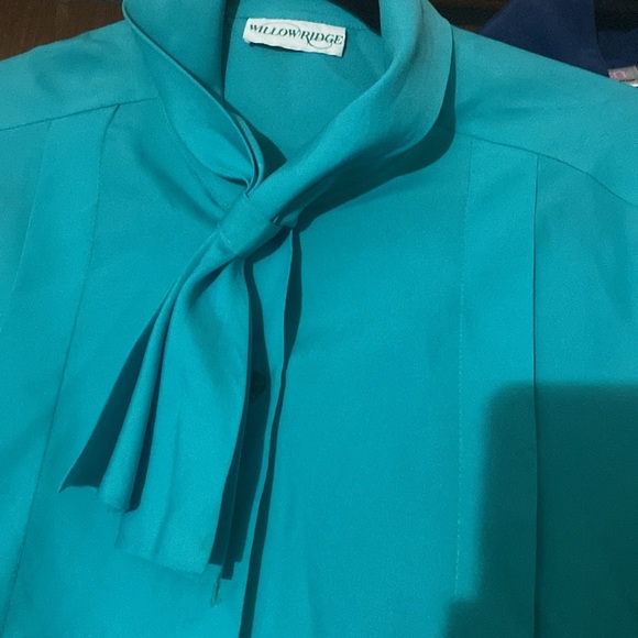 Kristen Blue Blouse 💙 willow Ridge bundle 💚2 for 1 price $$ - Picture 11 of 12